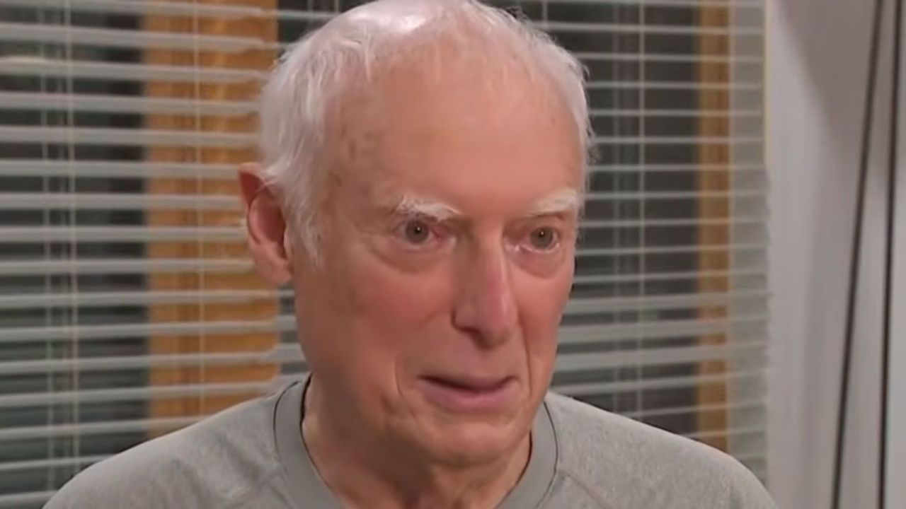86-Year-Old Man Mauled by Multiple Off-Leash Dogs During Morning Walk Near Senior Community