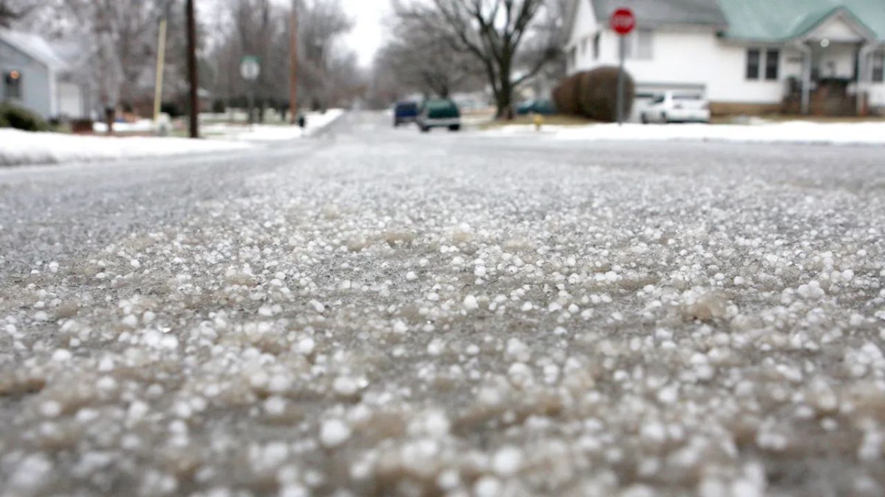Dangerous Storms Could Slam Kansas City Saturday With Large Hail and Damaging Winds