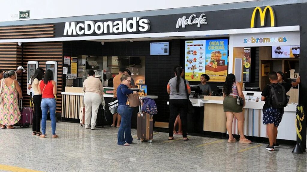 McDonald’s Finally Brings Back Fan-Favorite Dessert After Decades of Requests for America’s 250th Birthday