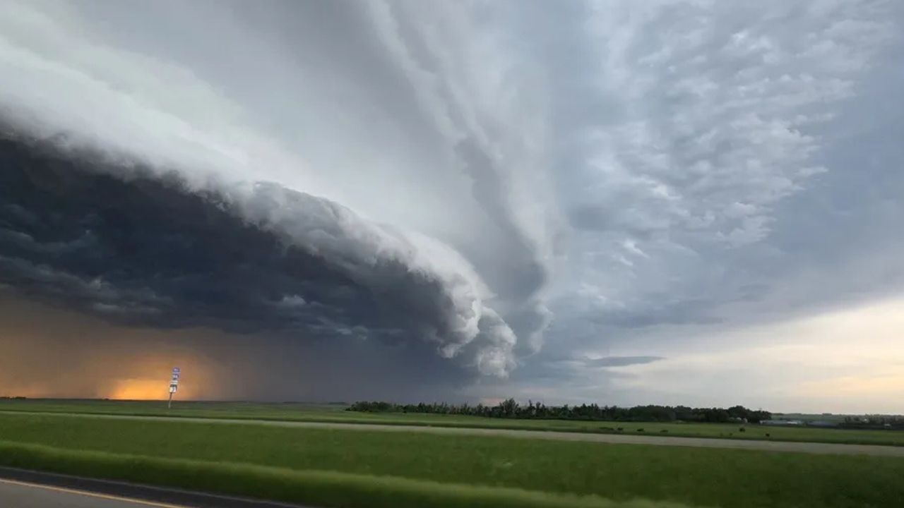 New Storm Outbreak Could Bring Tornado Swarm, Flash Flooding and Travel Chaos to Midwest