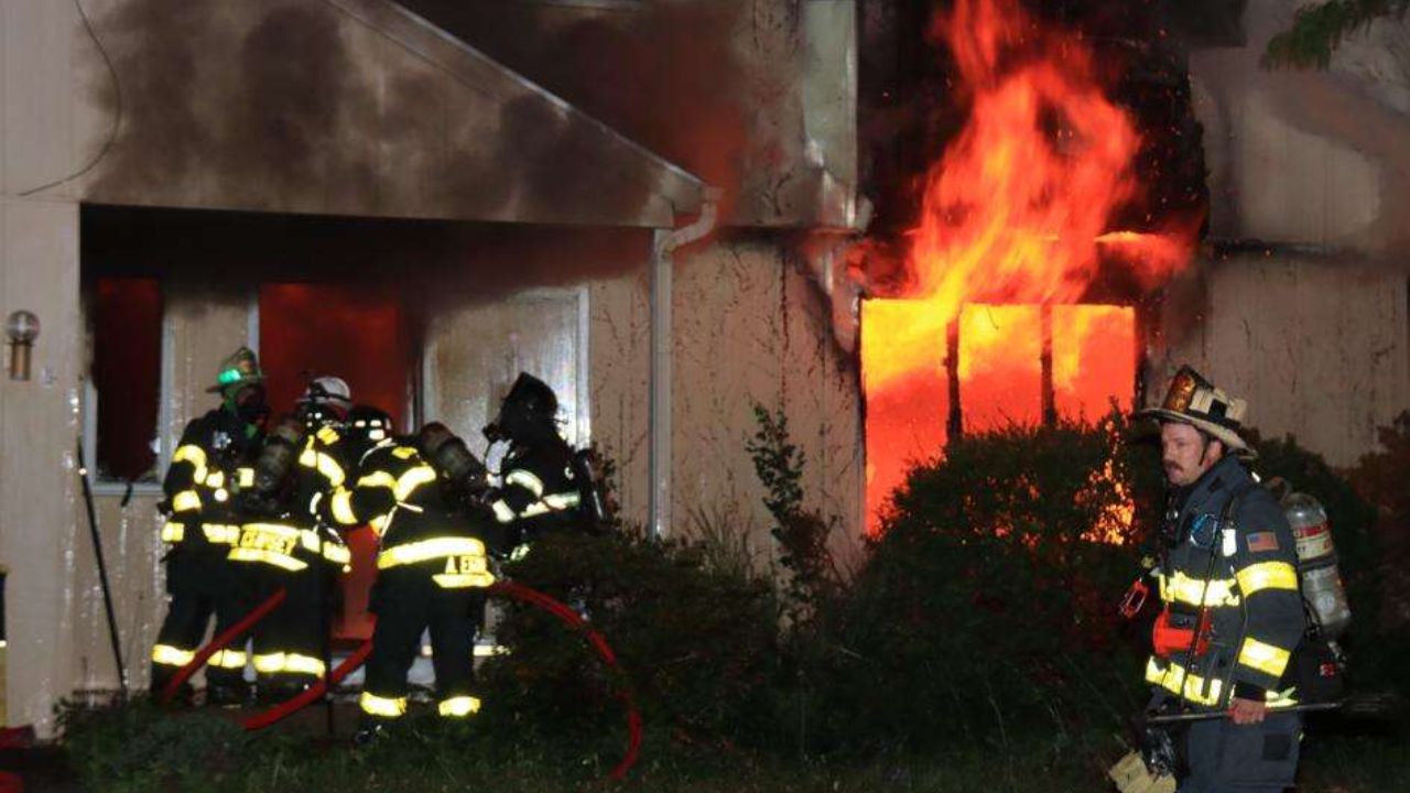 A man was found dead inside a vacant burning house — now investigators are working to find out why he was there