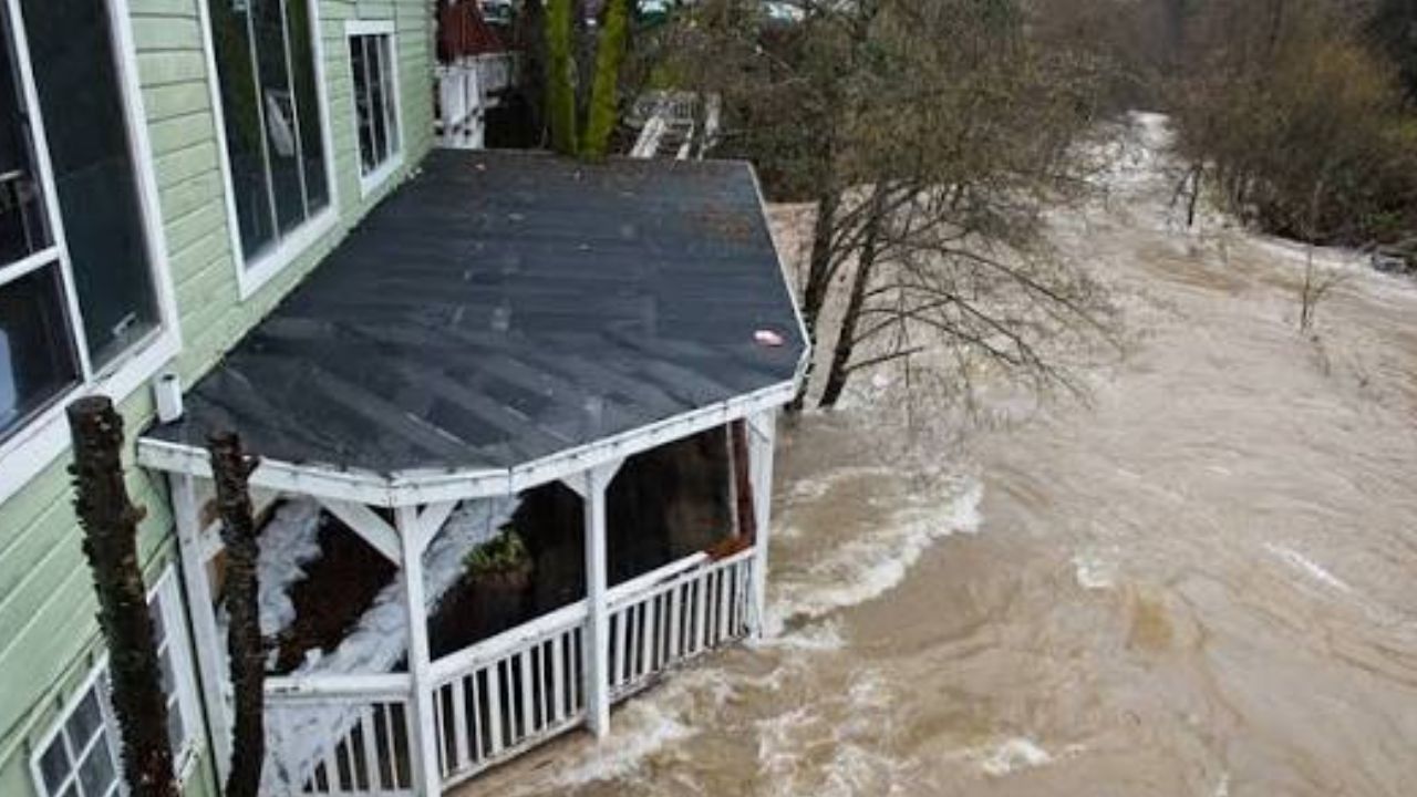 California on Alert as ‘Super’ El Niño Forecast Grows Stronger, Bringing Higher Flood and Storm Risks