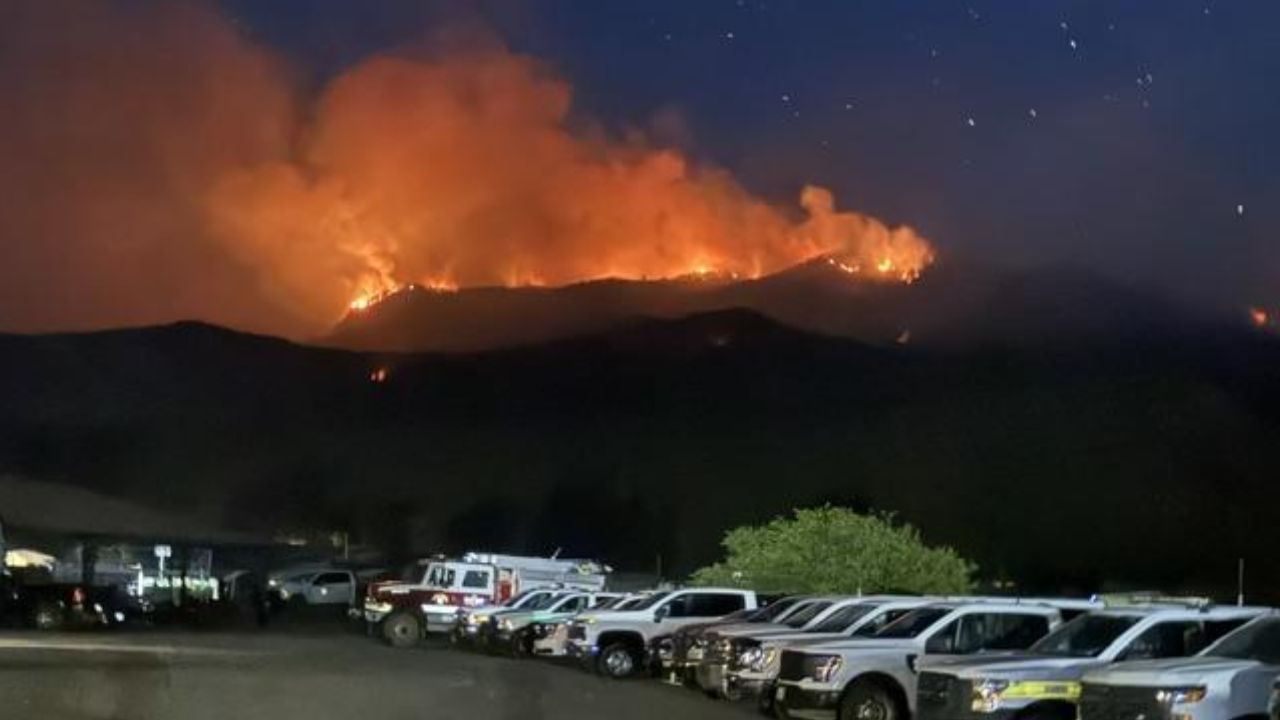 Colorado Declares Disaster Emergency as Ferris Fire Explodes Past 57,000 Acres