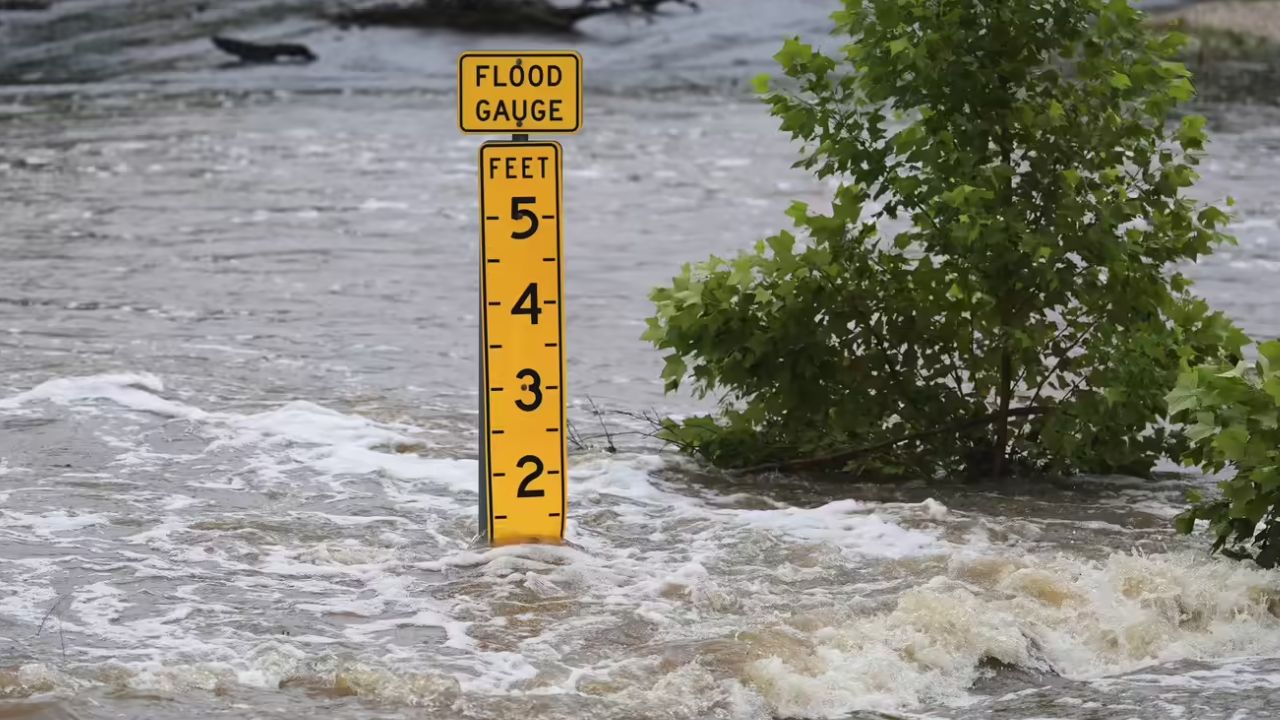 Flood Warning Issued for Texas Up to 10 Inches of Rain Could Trigger Life-Threatening Flooding