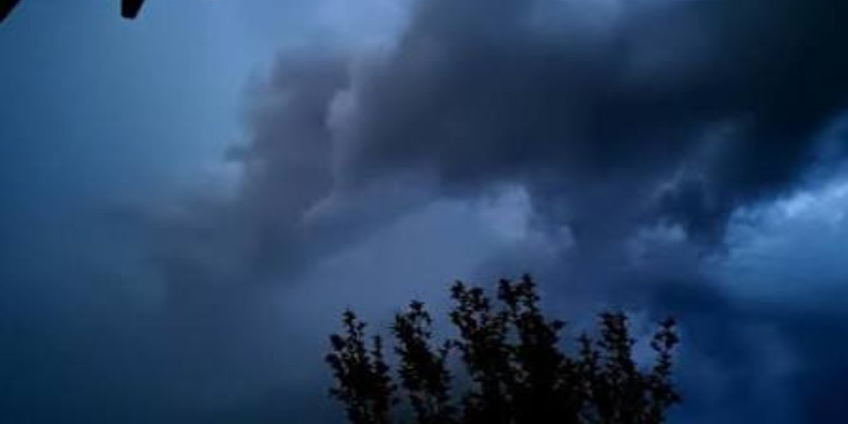 Houston Faces Triple-Digit Heat Index as Saharan Dust Plume Blankets Skies, Weather Officials Say