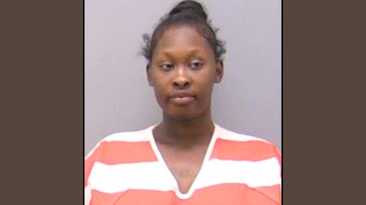 Illinois Mother Vanishes After Leaving Her Kids With Strangers — Then Denies Having Any Children, Police Say