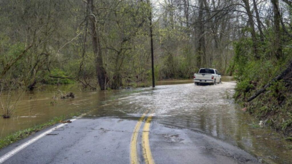 Pittsburgh Faces Dangerous Storms Tuesday — Tornadoes, Flash Flooding, and Damaging Winds Could Hit Without Warning