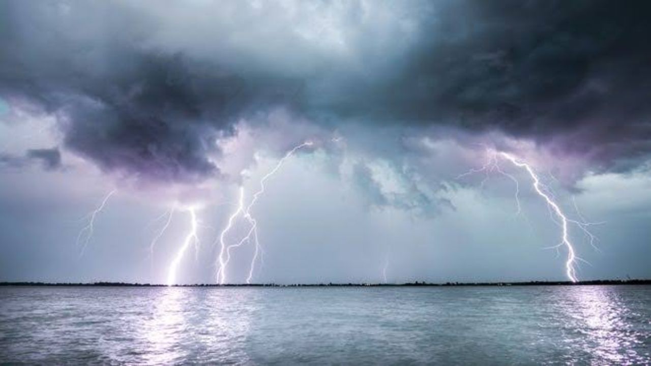 Storms Set to Strike Two Far Ends of the Country Wednesday as Forecasters Warn of Damaging Winds and Hail