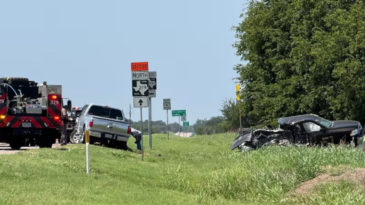 Van Struck by Union Pacific Train Near Itasca Leaves Two Fighting for Their Lives