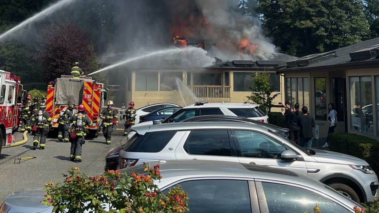 3 Firefighters Hurt Battling Fire at Bellevue Office Building