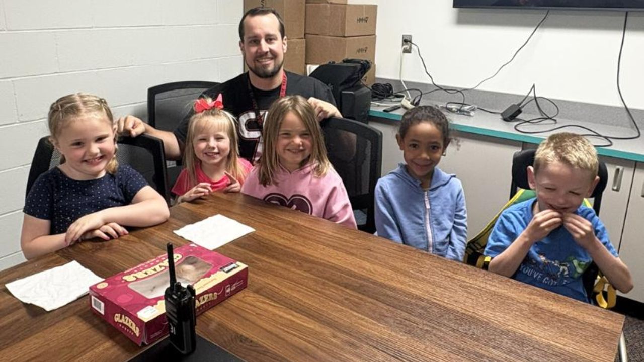 Cannon Falls Elementary Honors Student Role Models With Final 'Pizza With the Principal' of the School Year