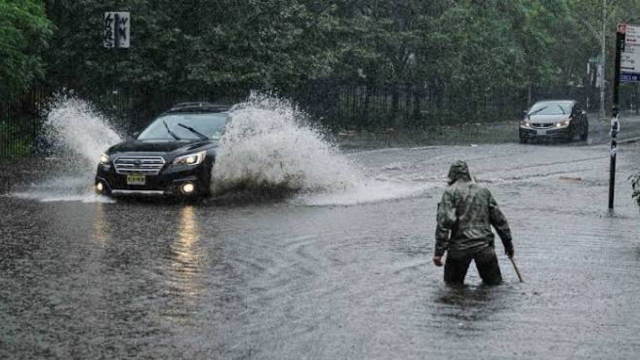Flash flood threat is returning to the NYC area Sunday night — here is what to expect