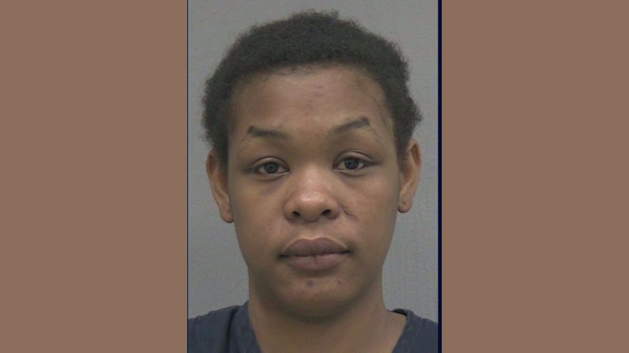 Florida Mom Found Unconscious in Bathtub While Kids, Including 6-Year-Old With Autism, Ran to Neighbor for Help