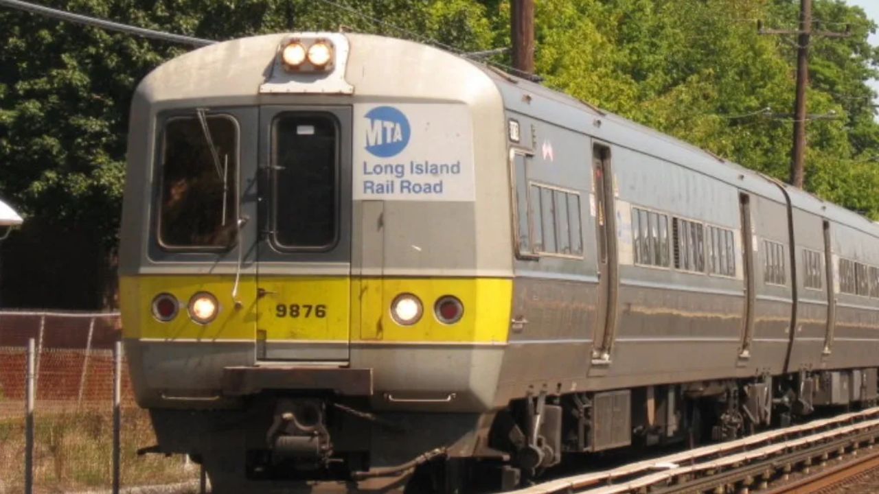 New Hyde Park Man, 66, Killed After Being Struck by LIRR Train