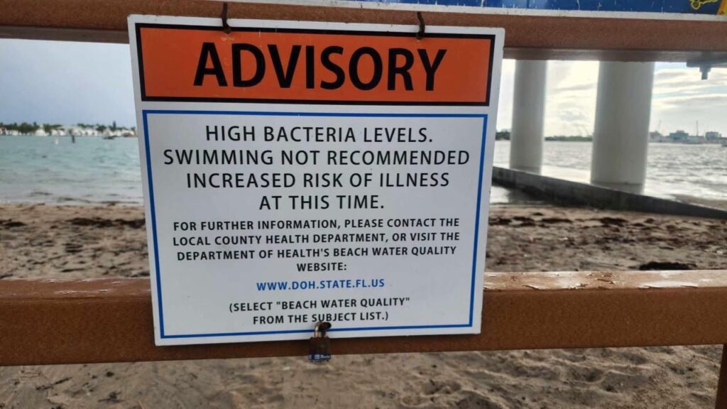 Palm Beach County Officials Issue Urgent Warning After Dangerous Bacteria Discovered in Popular Swimming Spot