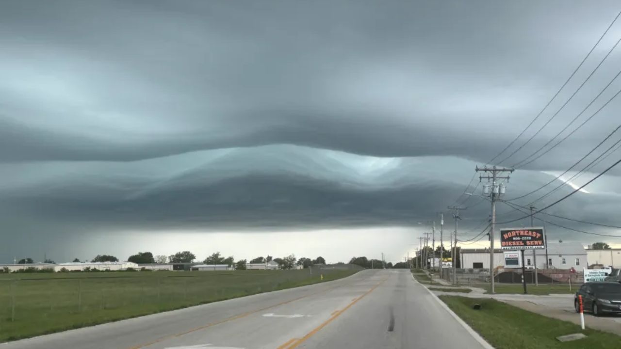 Severe storms are targeting St. Louis and central Illinois Wednesday — here's what's heading your way